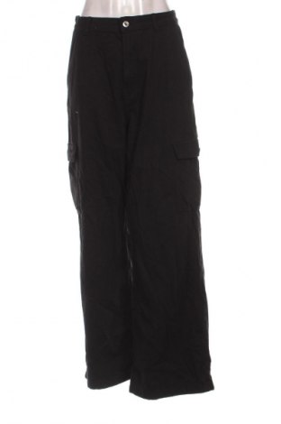 Damskie spodnie Bershka, Rozmiar M, Kolor Czarny, Cena 95,99 zł