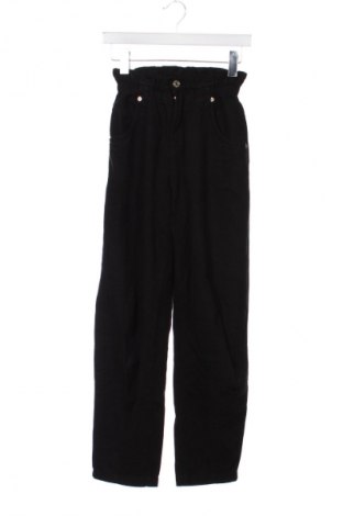 Női nadrág Bershka, Méret XXS, Szín Fekete, Ár 5 776 Ft