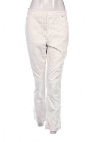 Damenhose Raphaela By Brax, Größe M, Farbe Weiß, Preis 31,68 €