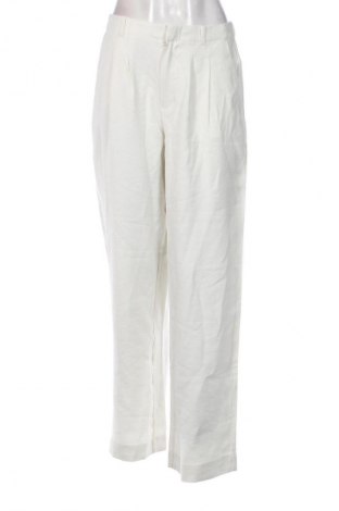 Дамски панталон Calvin Klein Jeans, Размер S, Цвят Бял, Цена 189,99 лв.