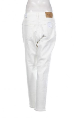 Damenhose Calvin Klein Jeans, Größe M, Farbe Weiß, Preis 70,99 €