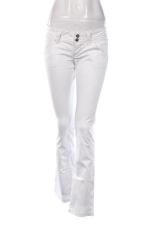 Pantaloni de femei Guess, Mărime L, Culoare Alb, Preț 535,00 Lei