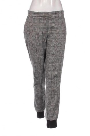 Pantaloni de femei Hugo Boss, Mărime L, Culoare Multicolor, Preț 1.220,00 Lei