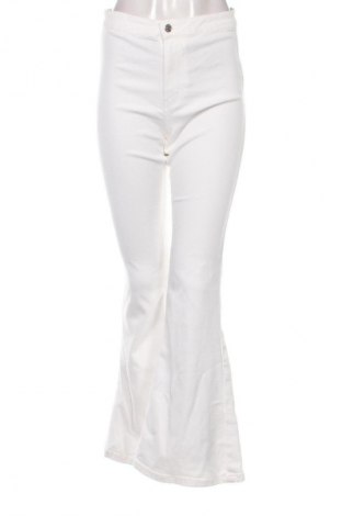 Damenhose Jennyfer, Größe M, Farbe Ecru, Preis € 32,99