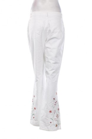 Damenhose Mac, Größe M, Farbe Weiß, Preis 32,00 €