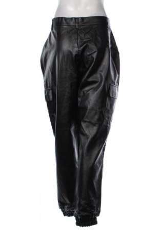Pantaloni de femei Missguided, Mărime M, Culoare Negru, Preț 158,99 Lei