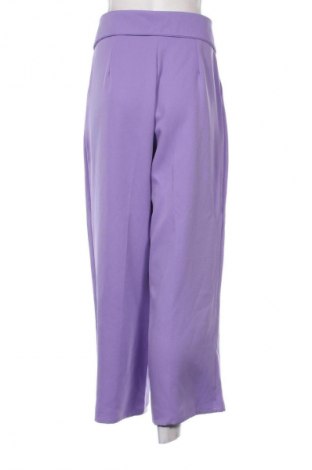 Γυναικείο παντελόνι NEW COLLECTION, Μέγεθος M, Χρώμα Βιολετί, Τιμή 24,55 €