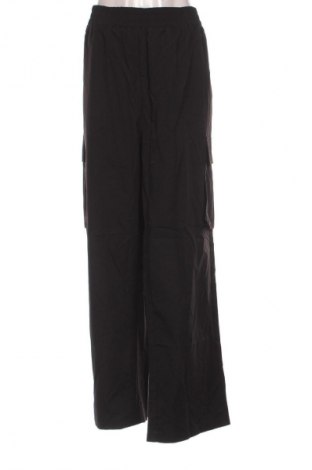 Damskie spodnie SHEIN, Rozmiar 3XL, Kolor Czarny, Cena 95,99 zł