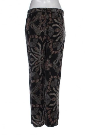 Pantaloni de femei Soya Concept, Mărime S, Culoare Multicolor, Preț 108,04 Lei