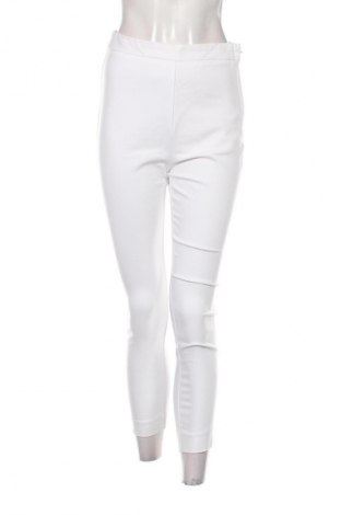 Damenhose Stradivarius, Größe M, Farbe Weiß, Preis 14,77 €