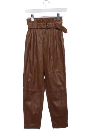 Damenhose Stradivarius, Größe XXS, Farbe Braun, Preis € 20,99