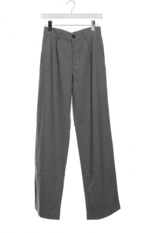 Pantaloni de femei Stradivarius, Mărime XS, Culoare Gri, Preț 126,00 Lei