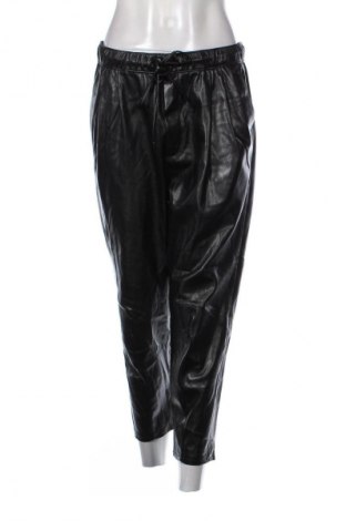 Pantaloni de femei Zara, Mărime M, Culoare Negru, Preț 93,99 Lei