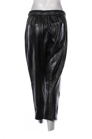 Pantaloni de femei Zara, Mărime M, Culoare Negru, Preț 93,99 Lei