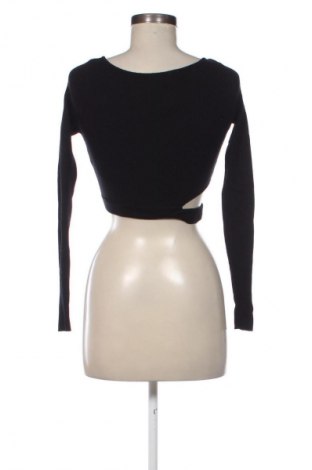 Damski sweter Bershka, Rozmiar S, Kolor Czarny, Cena 67,41 zł