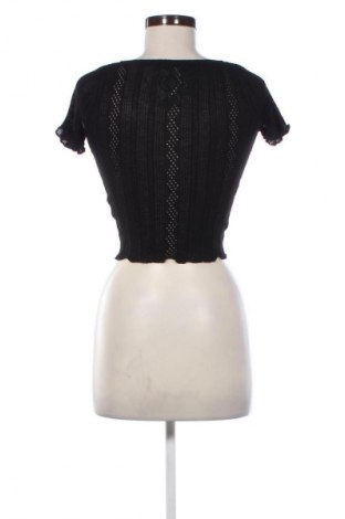 Dámský svetr Bershka, Velikost M, Barva Černá, Cena  367,00 Kč