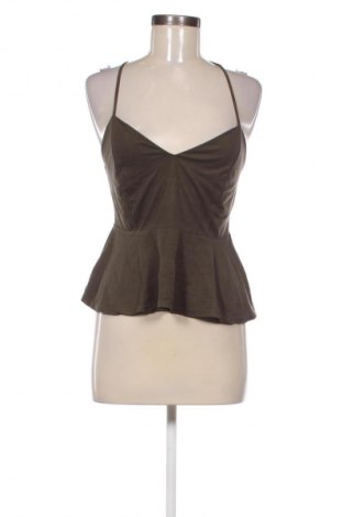 Damski top Charlotte Russe, Rozmiar M, Kolor Zielony, Cena 68,97 zł