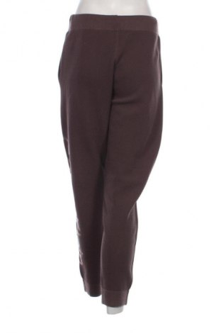Damen Sporthose Calvin Klein Jeans, Größe M, Farbe Lila, Preis 139,99 €