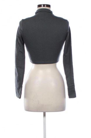 Damen Sportoberteil Bershka, Größe XS, Farbe Grau, Preis € 27,99