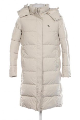 Дамско яке Calvin Klein Jeans, Размер M, Цвят Бежов, Цена 284,99 лв.