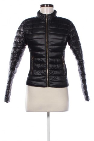 Kurtka damska Mango, Rozmiar XS, Kolor Czarny, Cena 157,99 zł