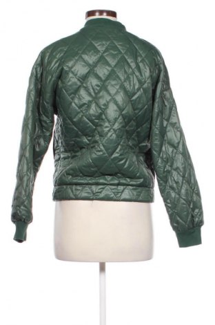 Γυναικείο μπουφάν NEW COLLECTION, Μέγεθος M, Χρώμα Πράσινο, Τιμή 94,27 €