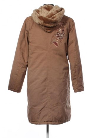 Geacă de femei Outfit, Mărime M, Culoare Maro, Preț 154,34 Lei