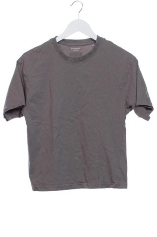 Kinder T-Shirt Reserved, Größe 10-11y/ 146-152 cm, Farbe Grau, Preis € 4,99