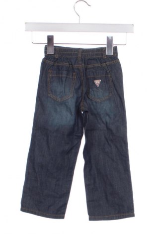 Gyerek farmernadrág Guess, Méret 2-3m / 56-62 cm, Szín Kék, Ár 21 599 Ft