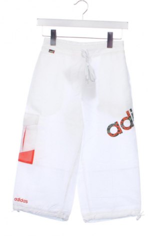 Dziecięce szorty Adidas, Rozmiar 8-9y/ 134-140 cm, Kolor Biały, Cena 92,36 zł