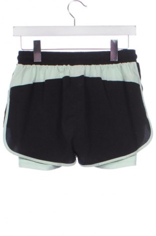 Pantaloni scurți pentru copii Ellesse, Mărime 12-13y/ 158-164 cm, Culoare Multicolor, Preț 46,30 Lei