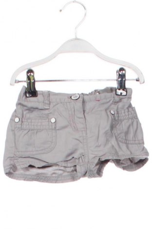 Pantaloni scurți pentru copii NKY, Mărime 18-24m/ 86-98 cm, Culoare Gri, Preț 70,00 Lei