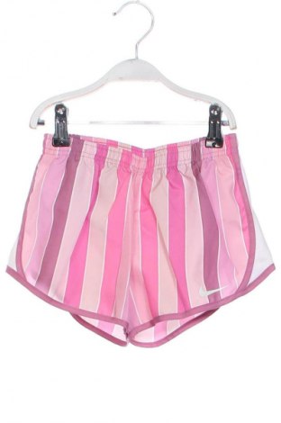 Детски къс панталон Nike, Размер 5-6y/ 116-122 см, Цвят Многоцветен, Цена 27,37 лв.