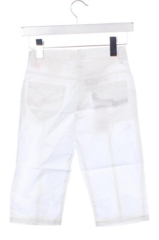 Παιδικό κοντό παντελόνι Unbranded, Μέγεθος 7-8y/ 128-134 εκ., Χρώμα Λευκό, Τιμή 11,76 €