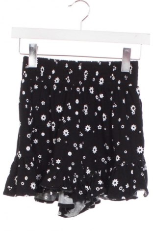 Pantaloni scurți pentru copii Unbranded, Mărime 11-12y/ 152-158 cm, Culoare Multicolor, Preț 60,53 Lei
