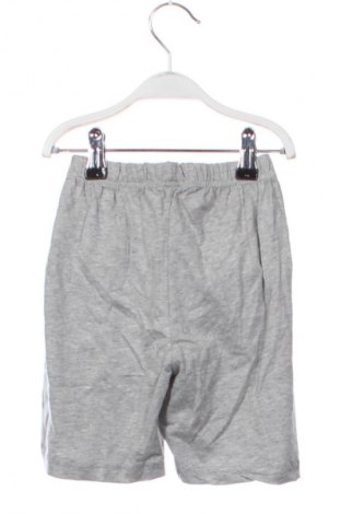 Gyerek rövidnadrág Unbranded, Méret 5-6y / 116-122 cm, Szín Szürke, Ár 2 800 Ft