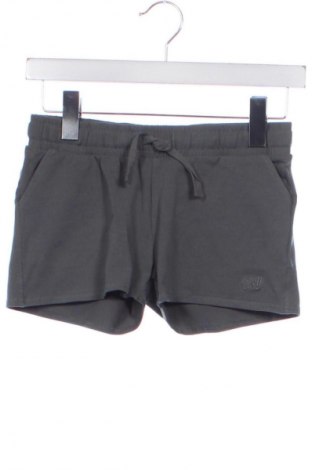 Dětské krátké kalhoty  Wolf, Velikost 8-9y/ 134-140 cm, Barva Vícebarevné, Cena  291,00 Kč