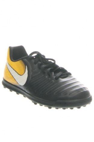Детски обувки Nike, Размер 38, Цвят Многоцветен, Цена 97,12 лв.