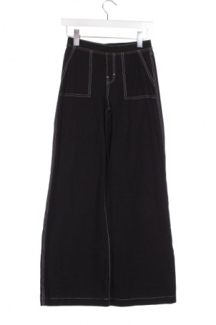 Παιδικό παντελόνι H&M, Μέγεθος 14-15y/ 168-170 εκ., Χρώμα Μαύρο, Τιμή 11,00 €