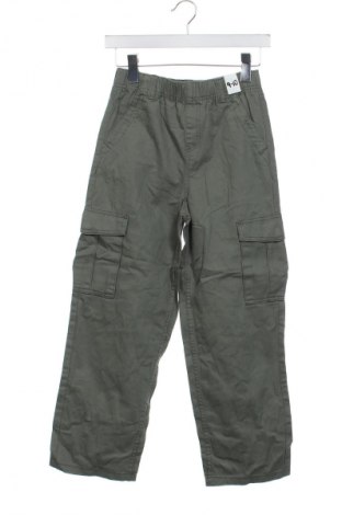 Kinderhose Unbranded, Größe 9-10y/ 140-146 cm, Farbe Grün, Preis 23,99 €