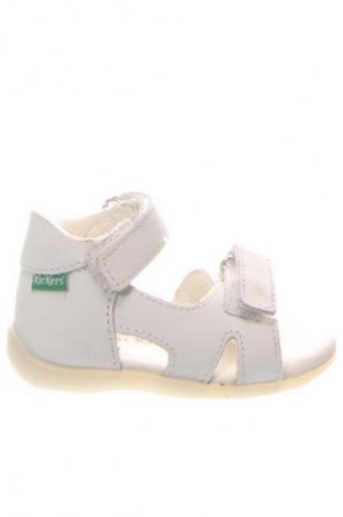 Детски сандали Kickers, Размер 18, Цвят Бял, Цена 56,99 лв.