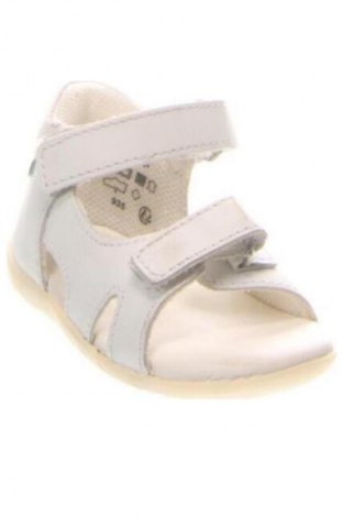Детски сандали Kickers, Размер 18, Цвят Бял, Цена 56,99 лв.