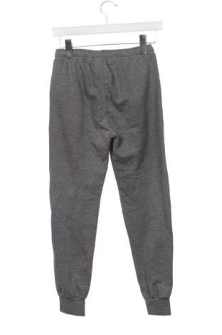 Gyerek sport nadrág LC Waikiki, Méret 9-10y / 140-146 cm, Szín Szürke, Ár 3 800 Ft