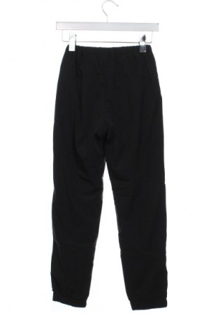 Kinder Sporthose Uniqlo, Größe 9-10y/ 140-146 cm, Farbe Schwarz, Preis 7,99 €
