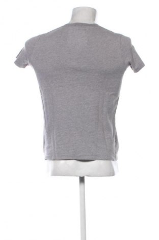 Pánske tričko  Abercrombie & Fitch, Veľkosť S, Farba Sivá, Cena  8,00 €