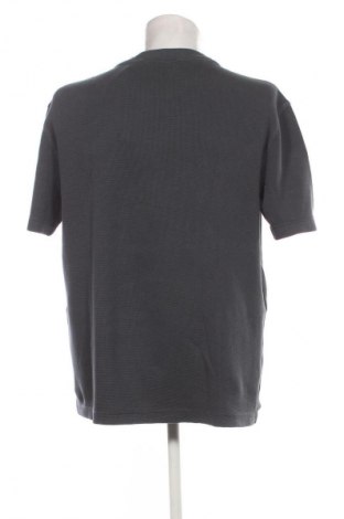 Pánske tričko  Calvin Klein Jeans, Veľkosť L, Farba Sivá, Cena  58,95 €
