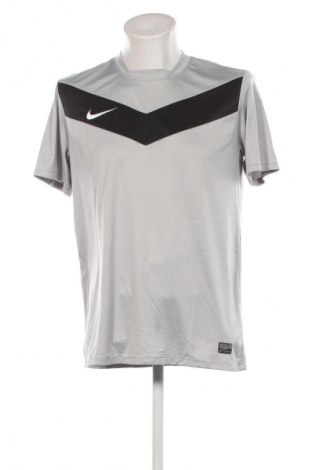 Pánské tričko  Nike, Velikost L, Barva Šedá, Cena  439,00 Kč