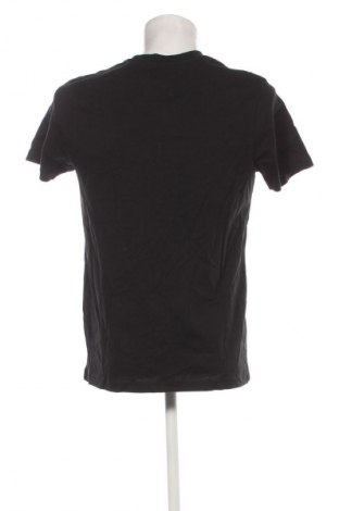 Ανδρικό t-shirt Urban Classics, Μέγεθος M, Χρώμα Μαύρο, Τιμή 17,99 €