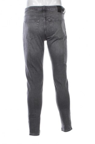 Blugi de bărbați Calvin Klein, Mărime M, Culoare Gri, Preț 487,99 Lei