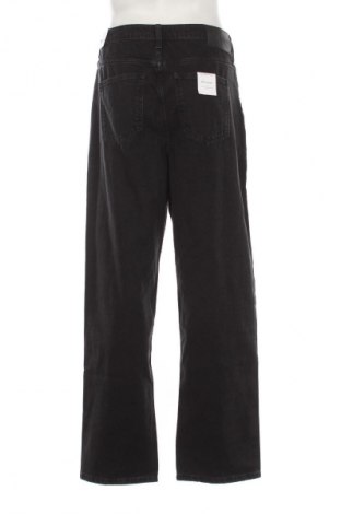 Мъжки дънки Calvin Klein Jeans, Размер L, Цвят Черен, Цена 159,99 лв.